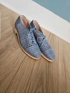 Stuart Weitzman Jazzygirl Ratan Oxfords 8